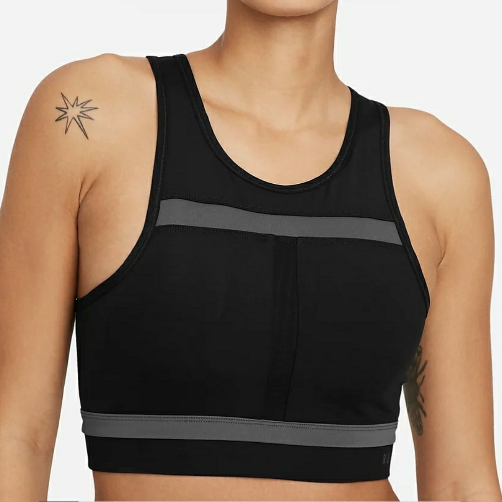 Nike XXL Dri-Fit Swoosh Run Division 1 Piece Pad Longines Sports Bra